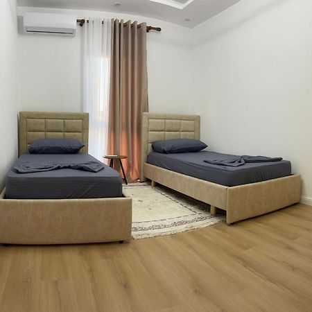 B&B Kroni 1 Shkodër エクステリア 写真
