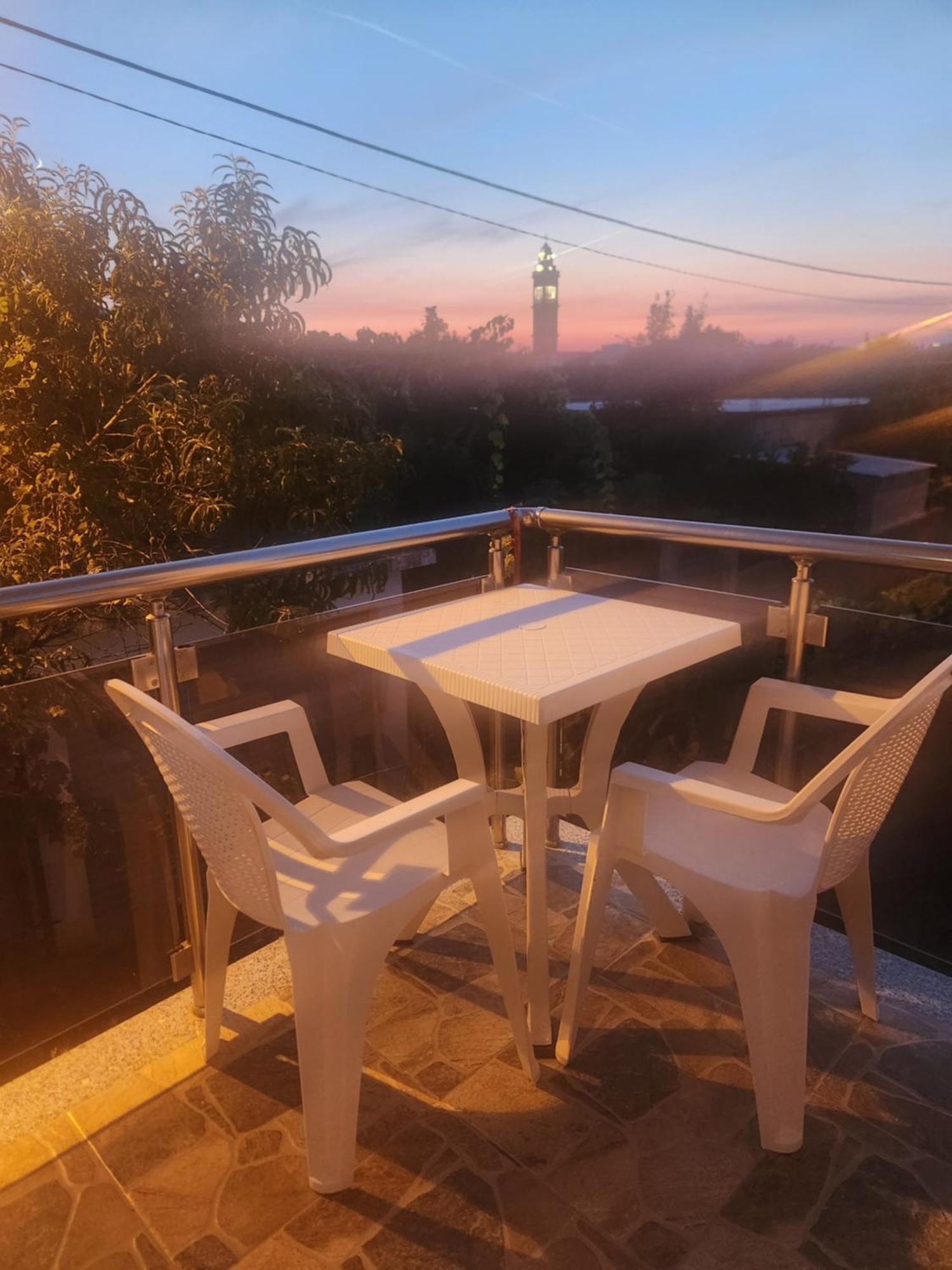B&B Kroni 1 Shkodër エクステリア 写真