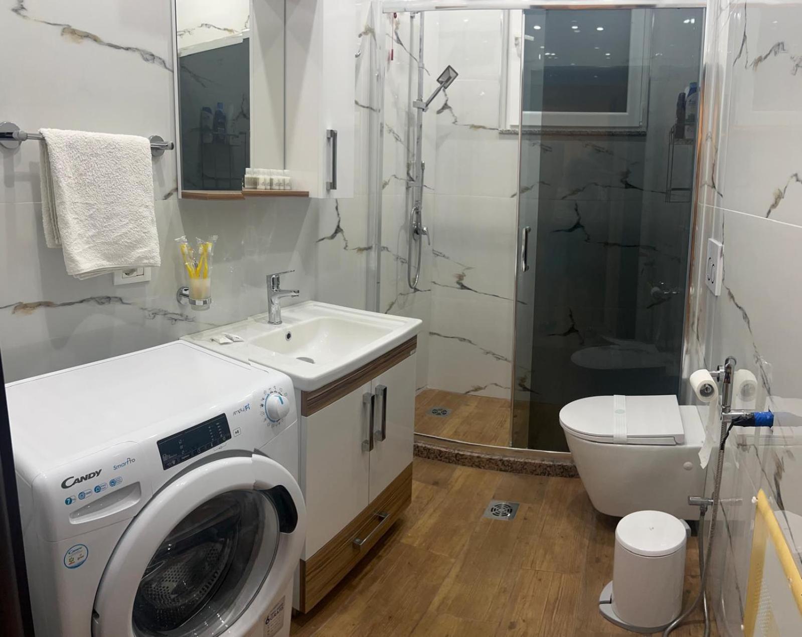 B&B Kroni 1 Shkodër エクステリア 写真